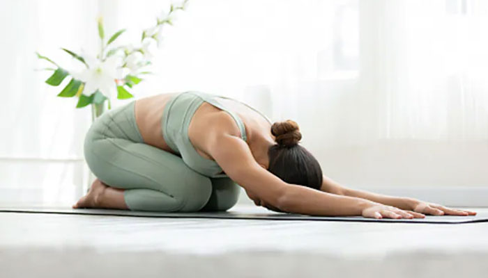 10-minute yoga workout to keep you fit and healthy
