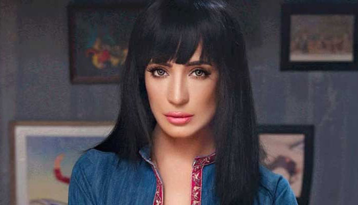 Interview: Fizi Khan reveals her first celebrity crush and more