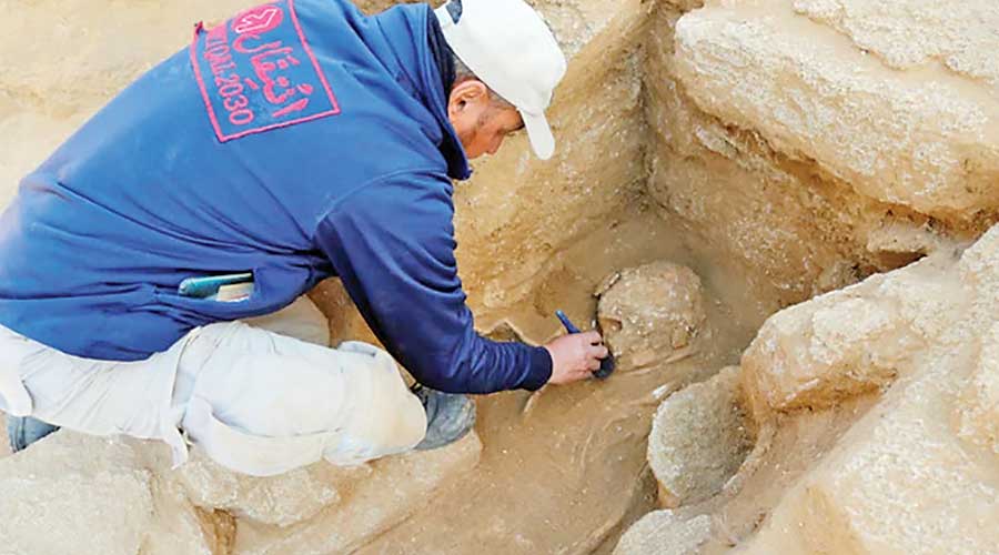 2,000-year-old Roman-era Sarcophagus Uncovered in Gaza