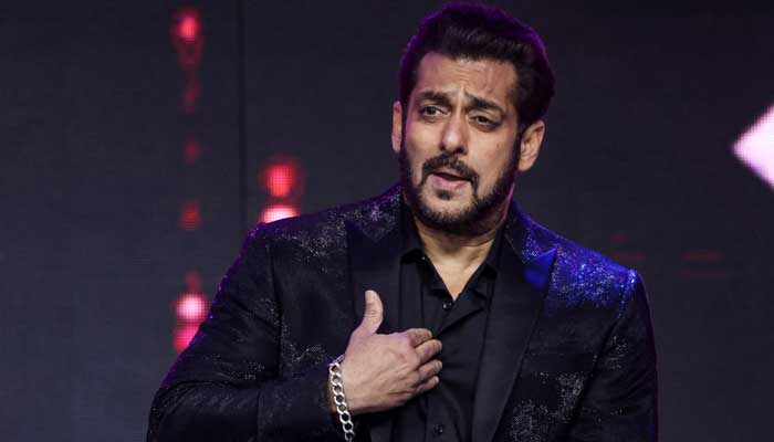 Salman Khan announces wrap of Tiger 3 hectic shooting